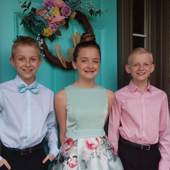 Meet your Posher, Amanda - Picture 1 of 1